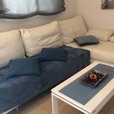 Beautiful With Swimming Pool And