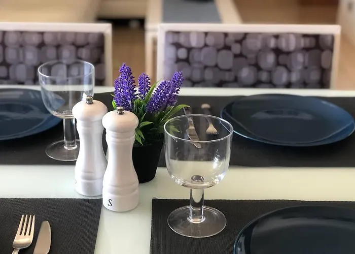 Beautiful With Swimming Pool And Апартаменты